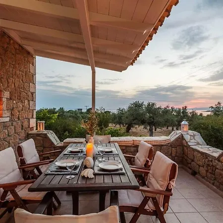 Mani's Aura Seaside-spacious Summer Retreat Διαμέρισμα *