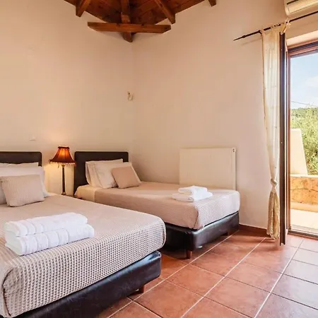 Mani's Aura Seaside-spacious Summer Retreat * Kotronion (West Mani)