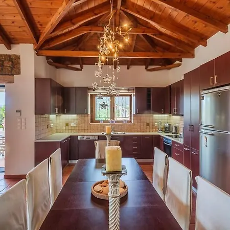 Lejlighed Mani's Aura Seaside-spacious Summer Retreat