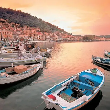 Διαμέρισμα Mani's Aura Seaside-spacious Summer Retreat *