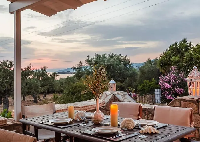 Mani's Aura Seaside-spacious Summer Retreat Lejlighed Kotronion (West Mani)