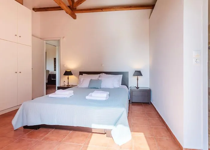 Lejlighed Mani's Aura Seaside-spacious Summer Retreat