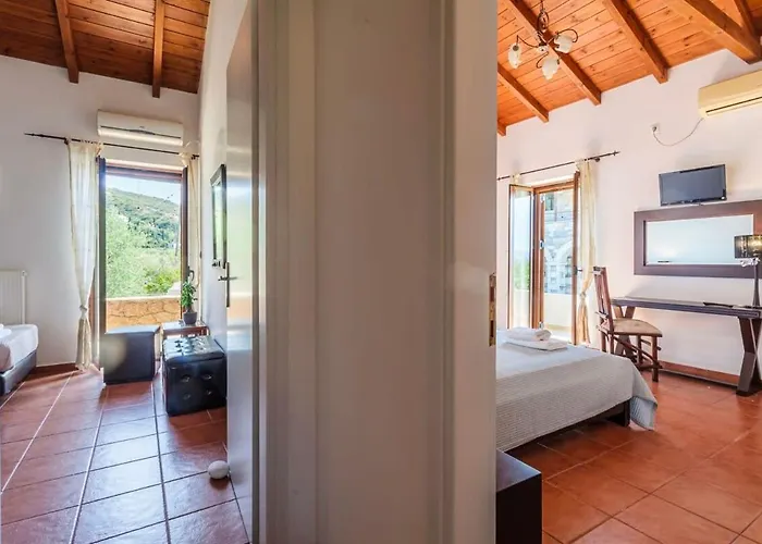 Lejlighed Mani's Aura Seaside-spacious Summer Retreat *