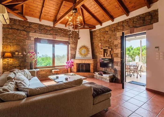 Mani's Aura Seaside-spacious Summer Retreat Kotronion (West Mani)