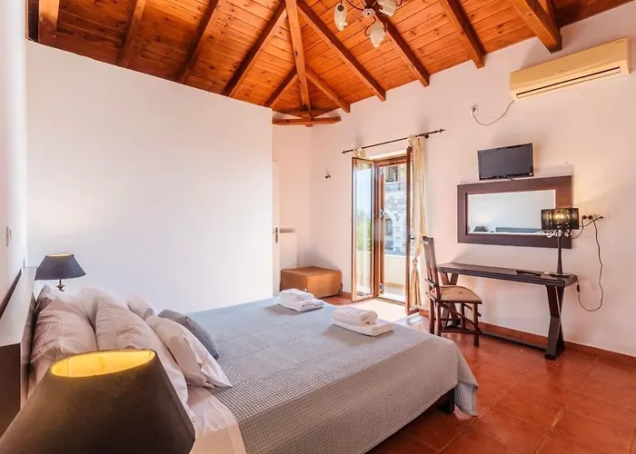 Mani's Aura Seaside-spacious Summer Retreat Lejlighed Kotronion (West Mani)